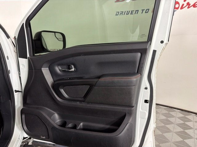 2024 Nissan Titan PRO-4X