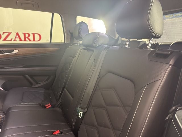 2024 Volkswagen Atlas 2.0T SE