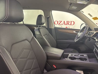 2024 Volkswagen Atlas 2.0T SE