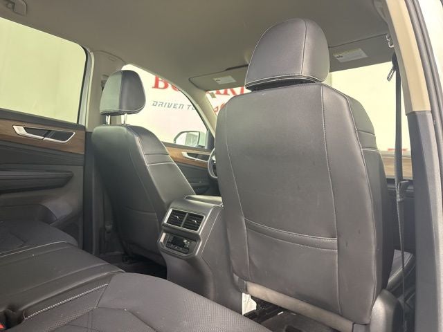 2024 Volkswagen Atlas 2.0T SE