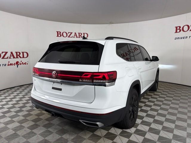2024 Volkswagen Atlas 2.0T SE w/Technology