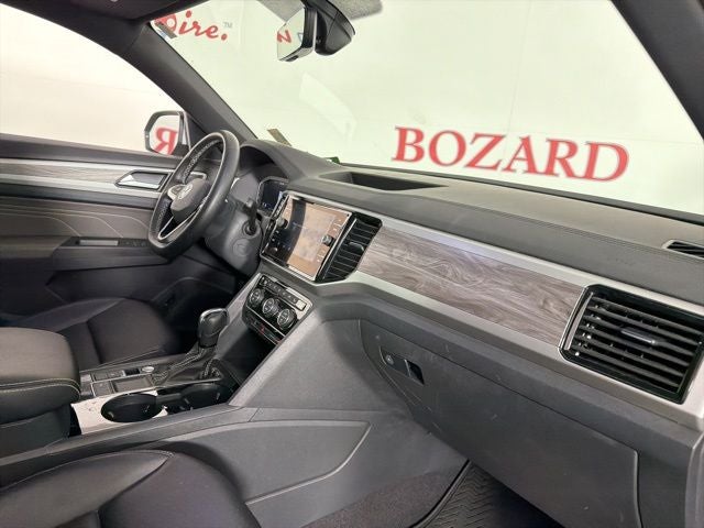 2022 Volkswagen Atlas Cross Sport 2.0T SE w/Technology