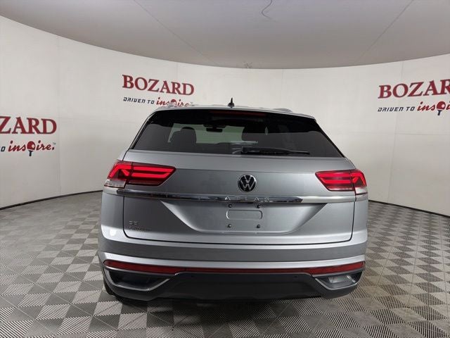 2022 Volkswagen Atlas Cross Sport 2.0T SE w/Technology