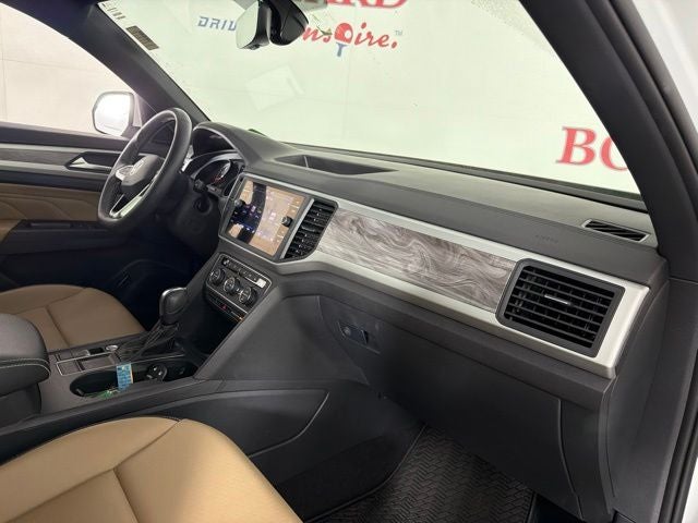 2021 Volkswagen Atlas Cross Sport 2.0T SE w/Technology