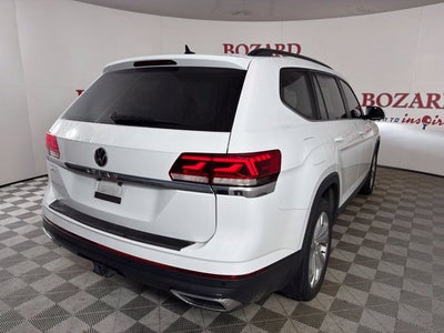 2022 Volkswagen Atlas 3.6L V6 SE w/Technology