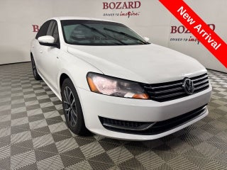 2014 Volkswagen Passat 1.8T Wolfsburg Edition