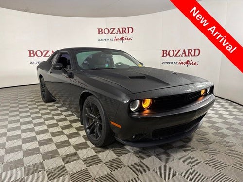 2016 Dodge Challenger SXT