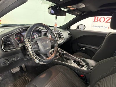 2016 Dodge Challenger SXT