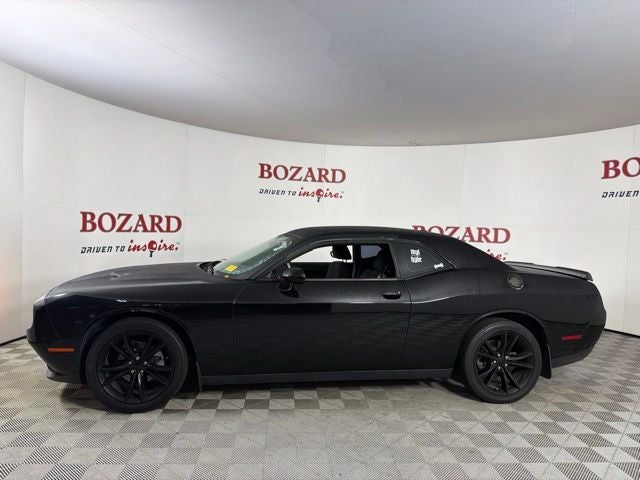 2016 Dodge Challenger SXT