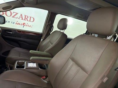 2012 Chrysler Town & Country Touring