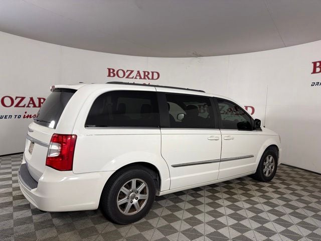 2012 Chrysler Town & Country Touring