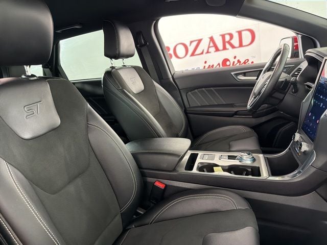 2023 Ford Edge ST