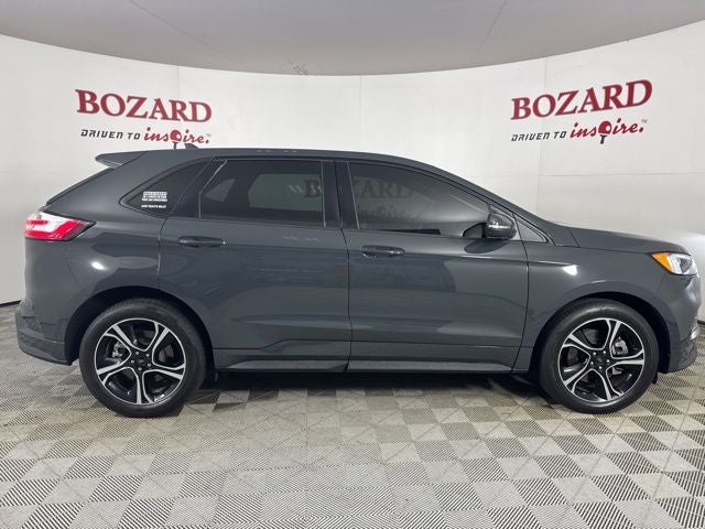 2021 Ford Edge ST