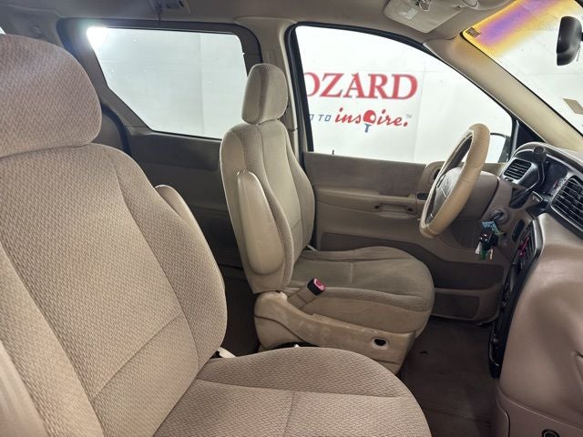 1999 Ford Windstar SE