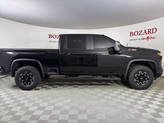 2026 Chevrolet Silverado 2500HD Custom