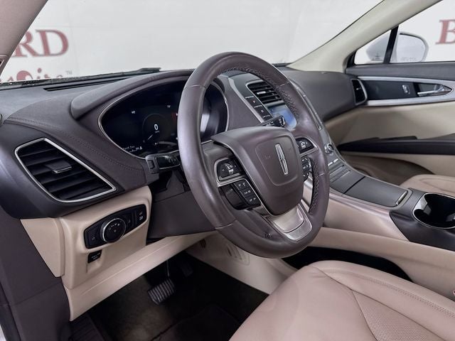 2020 Lincoln Nautilus Standard