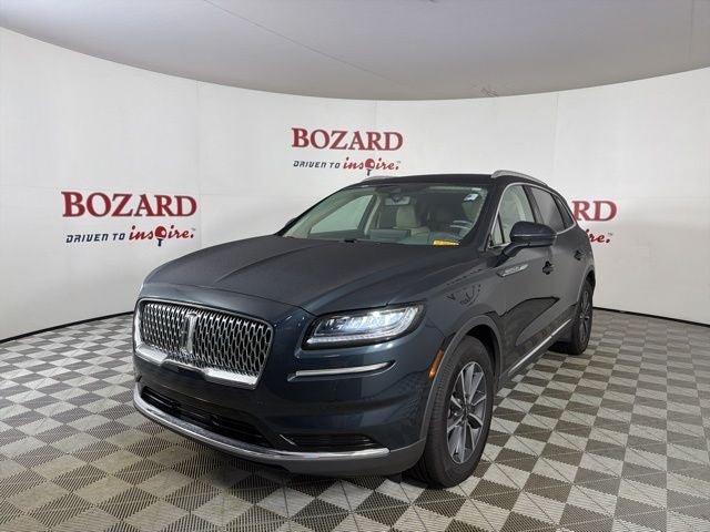 2022 Lincoln Nautilus Standard