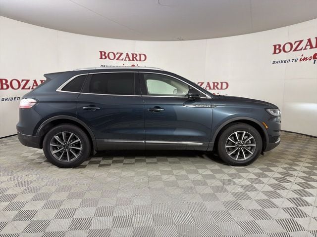 2022 Lincoln Nautilus Standard