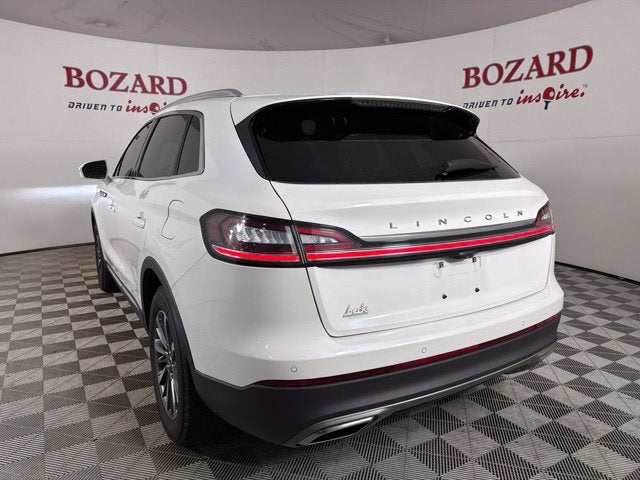 2022 Lincoln Nautilus Standard