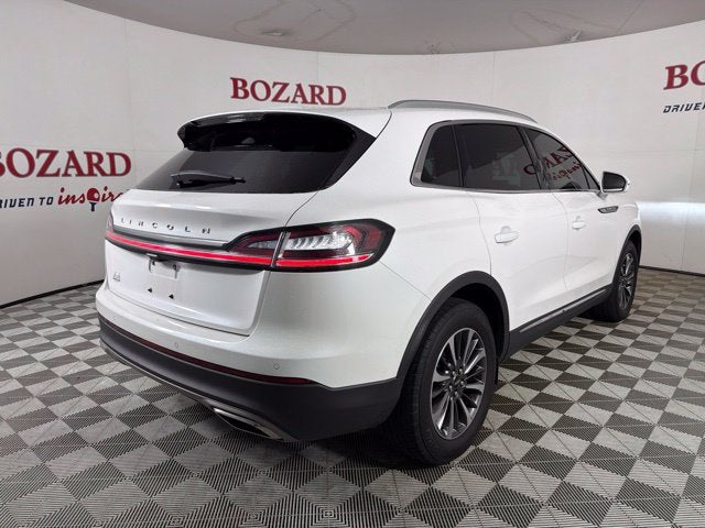 2022 Lincoln Nautilus Standard