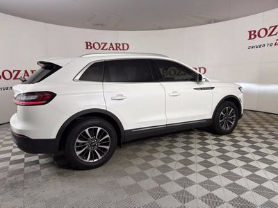 2022 Lincoln Nautilus Standard