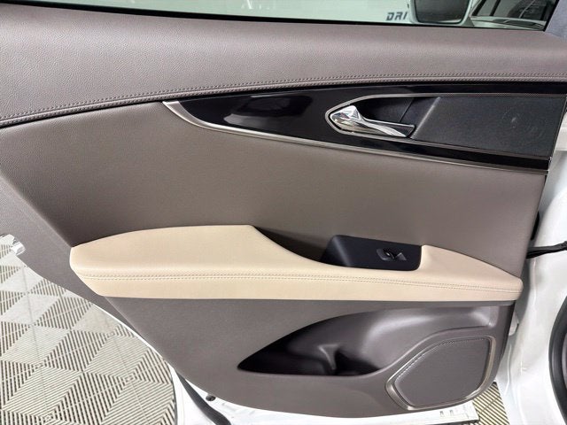 2022 Lincoln Nautilus Standard