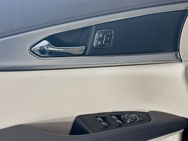 2020 Lincoln Nautilus Standard