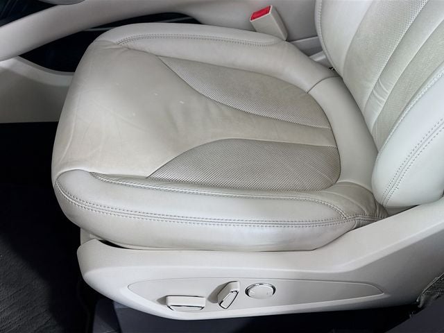 2020 Lincoln Nautilus Standard