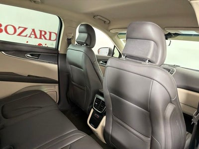 2019 Lincoln Nautilus Select