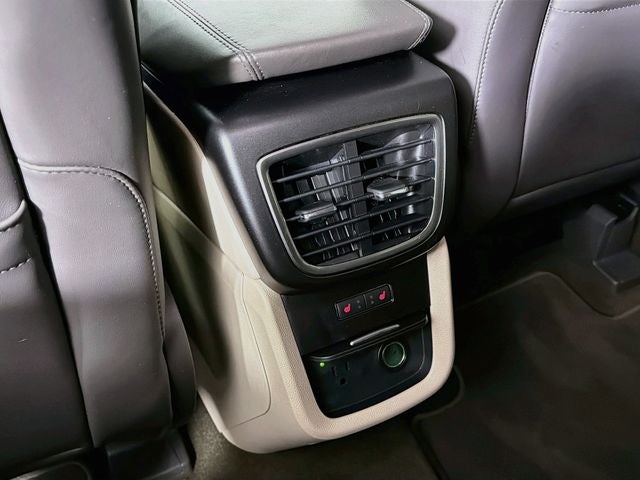 2019 Lincoln Nautilus Select