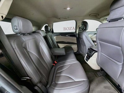 2019 Lincoln Nautilus Select