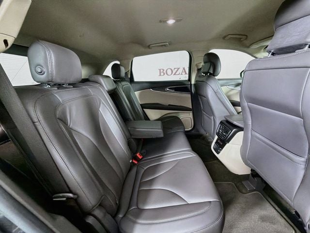 2019 Lincoln Nautilus Select