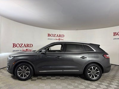 2019 Lincoln Nautilus Select