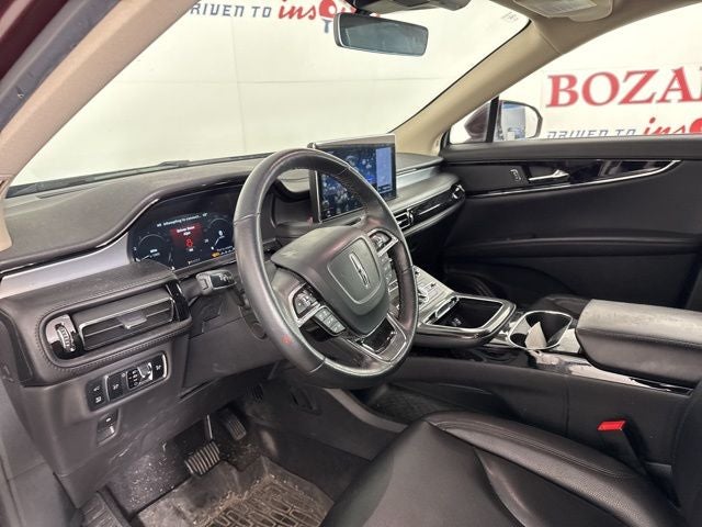 2023 Lincoln Nautilus Standard