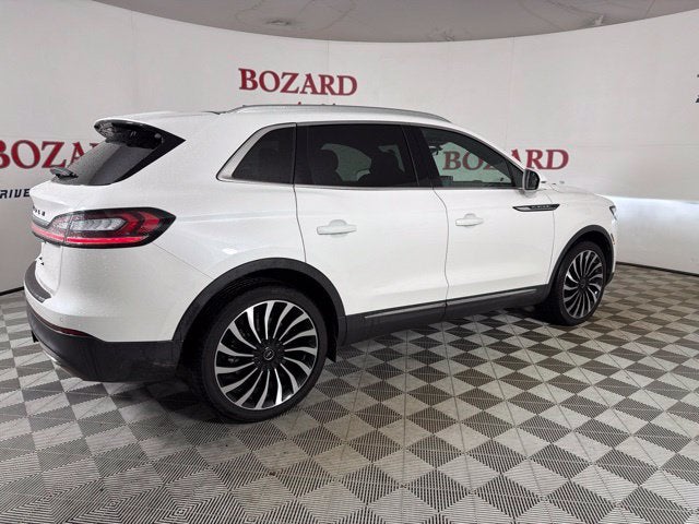 2022 Lincoln Nautilus Black Label
