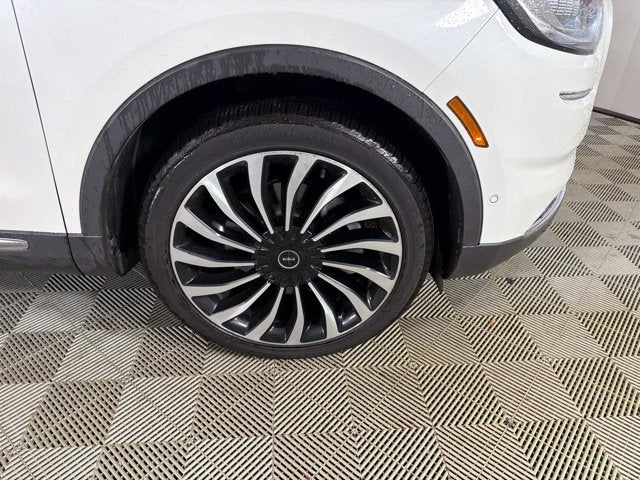 2022 Lincoln Nautilus Black Label