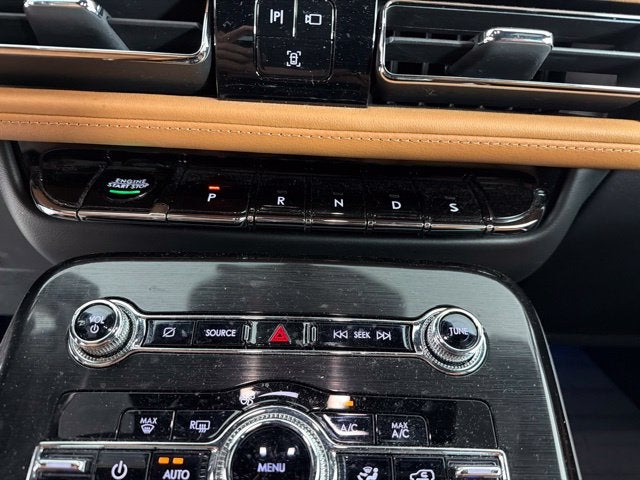 2022 Lincoln Nautilus Black Label