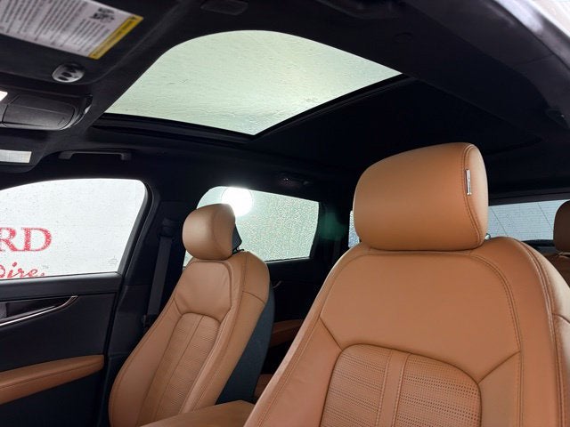 2022 Lincoln Nautilus Black Label