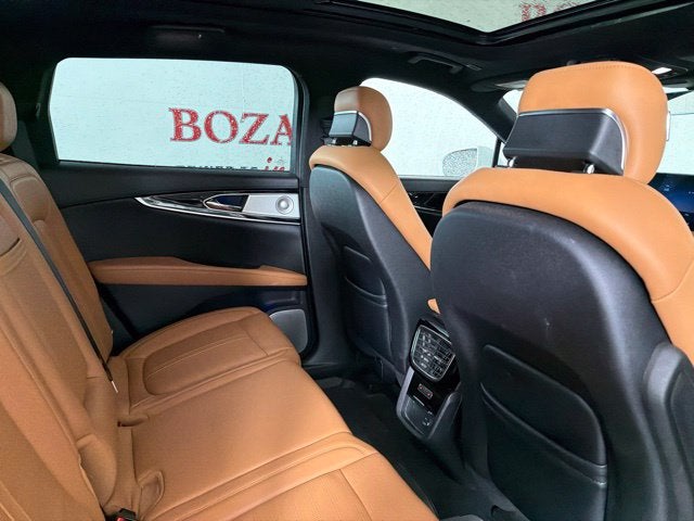 2022 Lincoln Nautilus Black Label