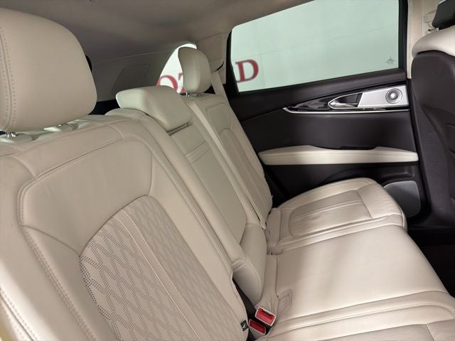 2023 Lincoln Nautilus Black Label