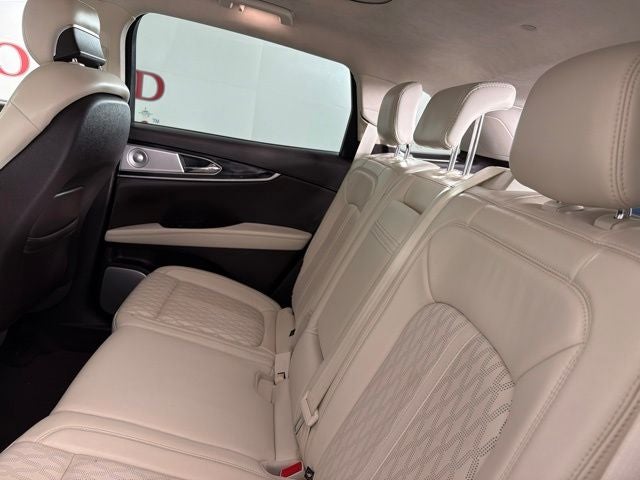 2023 Lincoln Nautilus Black Label