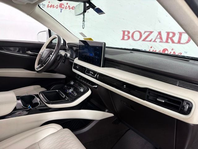 2023 Lincoln Nautilus Black Label