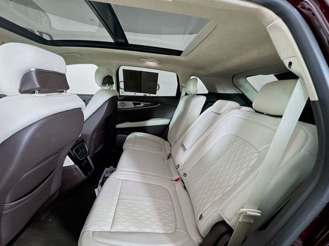 2023 Lincoln Nautilus Black Label