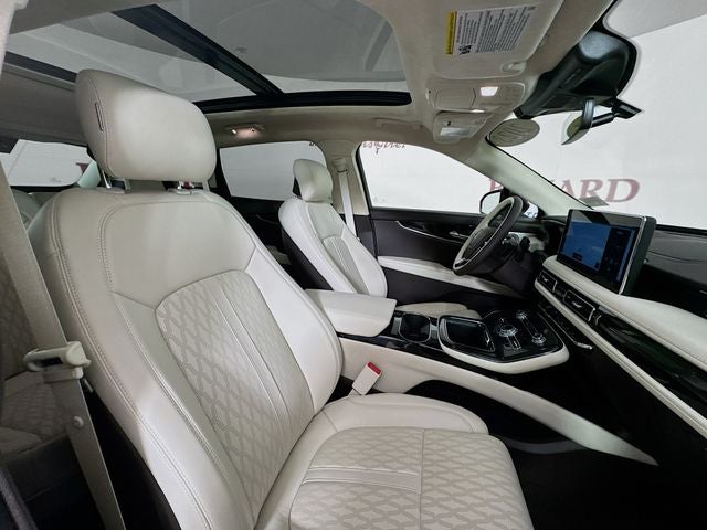 2023 Lincoln Nautilus Black Label