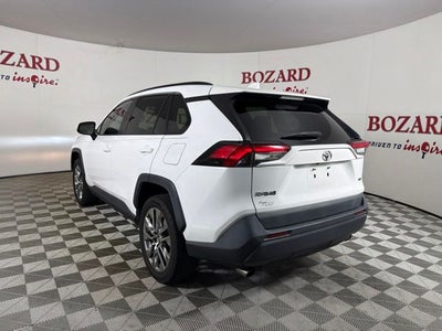 2019 Toyota RAV4 XLE Premium