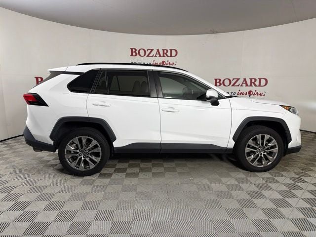 2019 Toyota RAV4 XLE Premium