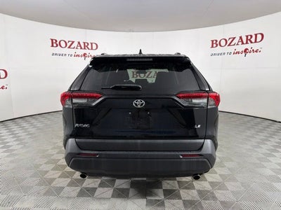 2020 Toyota RAV4 LE