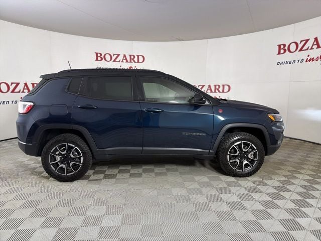 2024 Jeep Compass Trailhawk