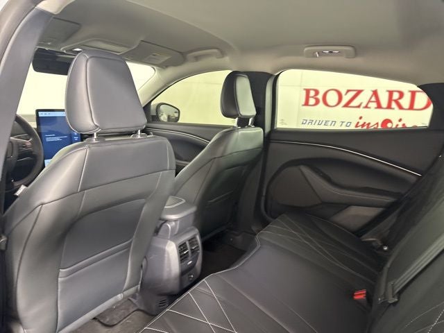 2022 Ford Mustang Mach-E Select