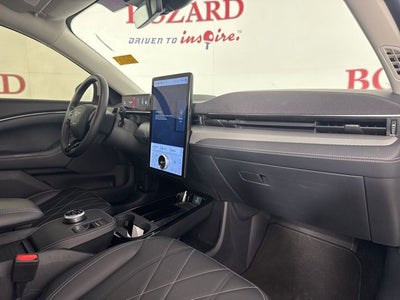 2022 Ford Mustang Mach-E Select